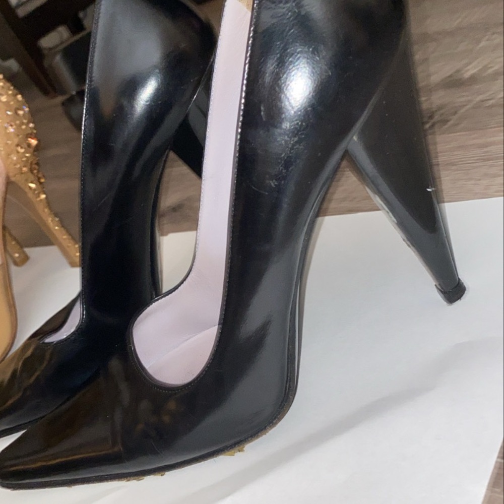 GUCCI HEELS 9.5 ITALY SIZE women’s